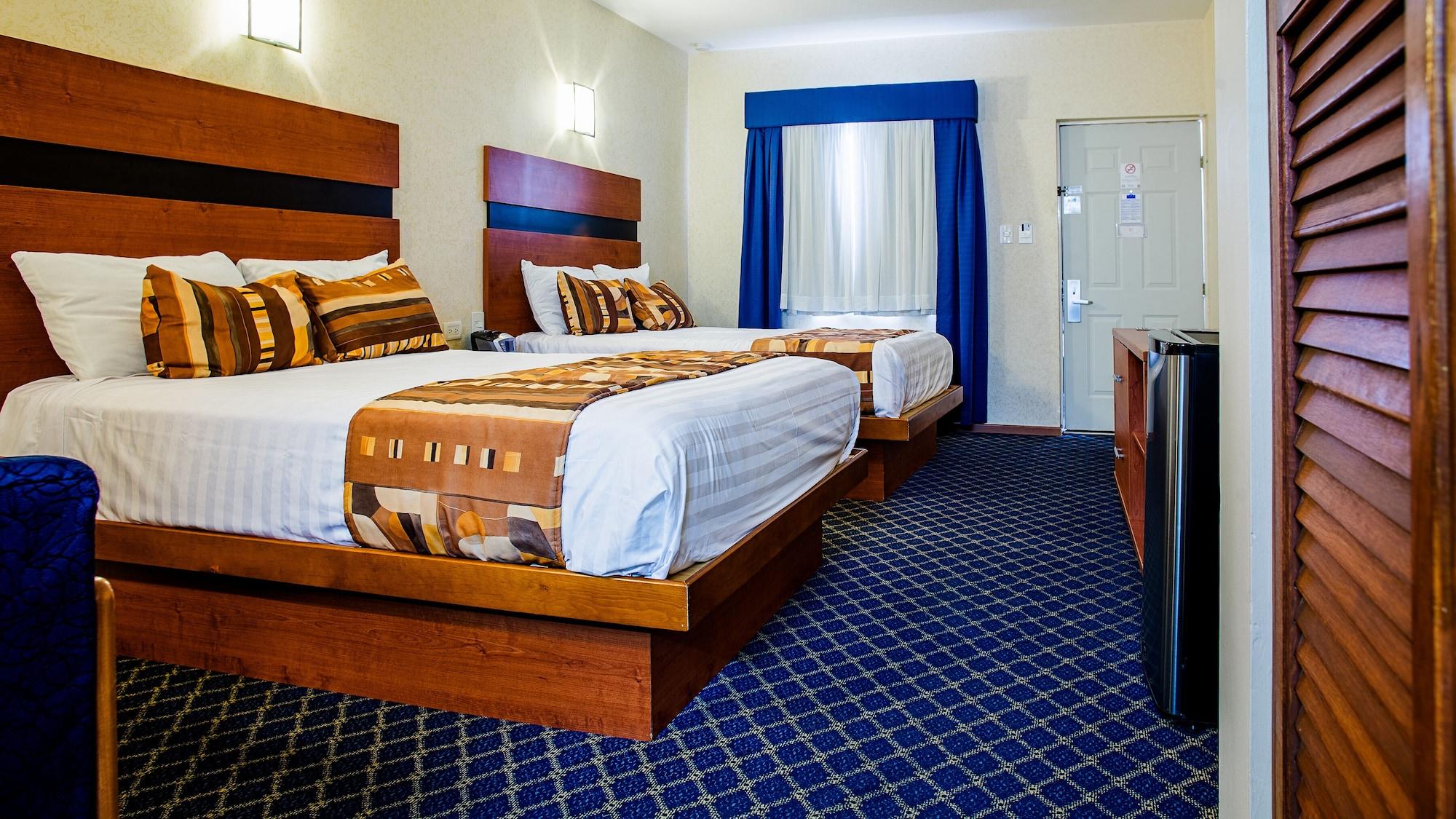 American Inn Hotel & Suites Parral Ngoại thất bức ảnh